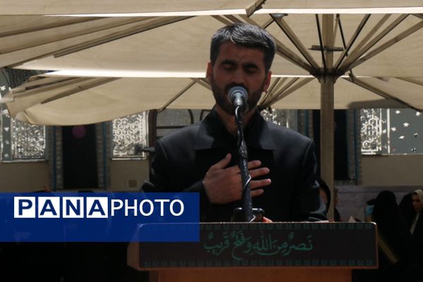 آسمان حرم مطهر رضوی غرق در نوای علمدار نیامد