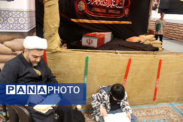 حال و هوای حضور نوجوانان در معراج الشهدای گمنام استان قم