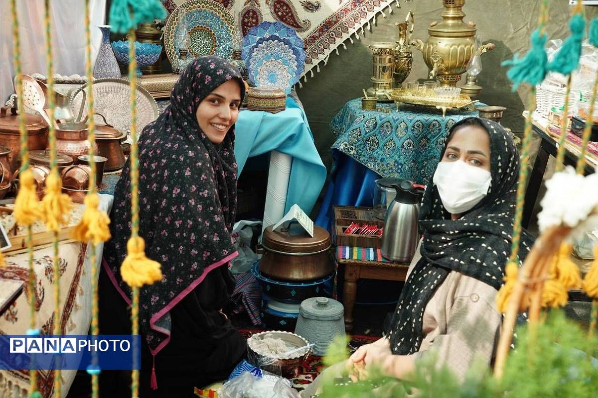برگزاری «جشنواره ایرانشناسی» در دبستان مهر دانش ناحیه دو شهرری