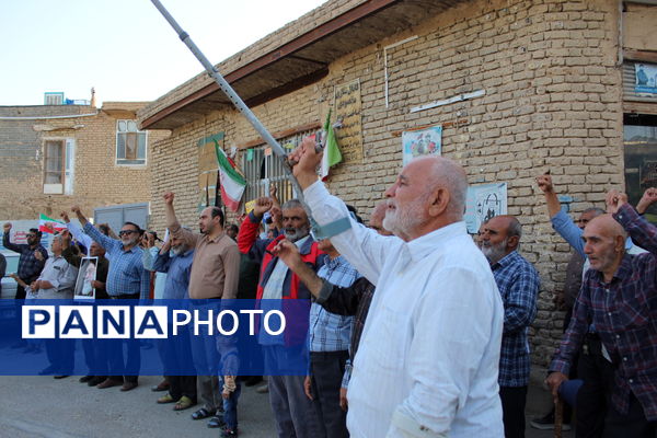 اجتماع خودجوش حمایت از مدافعان میهن در شهر درق