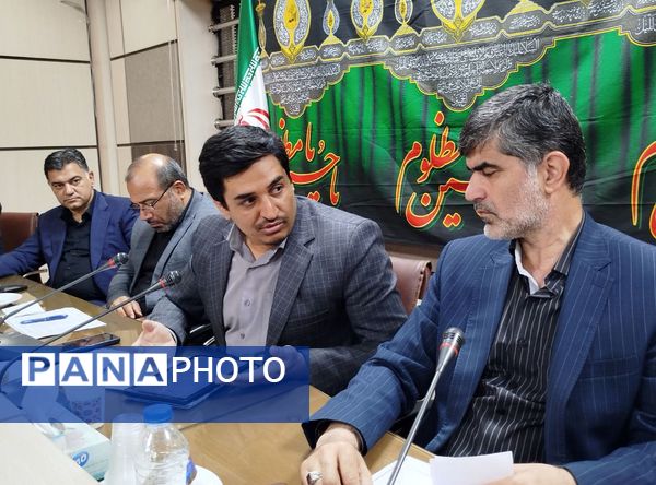برگزاری سومین جلسه شورای آموزش و پرورش شهرستان ملارد با حضور مسئولان شهرستان ملارد