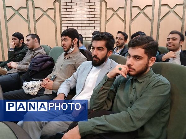 دانشگاه امام صادق(ع) میزبان شهردار تهران در آیین روز دانشجو