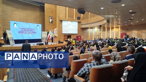 اختتامیه مسابقات دوام ثامن در تالار شهر مشهد مقدس