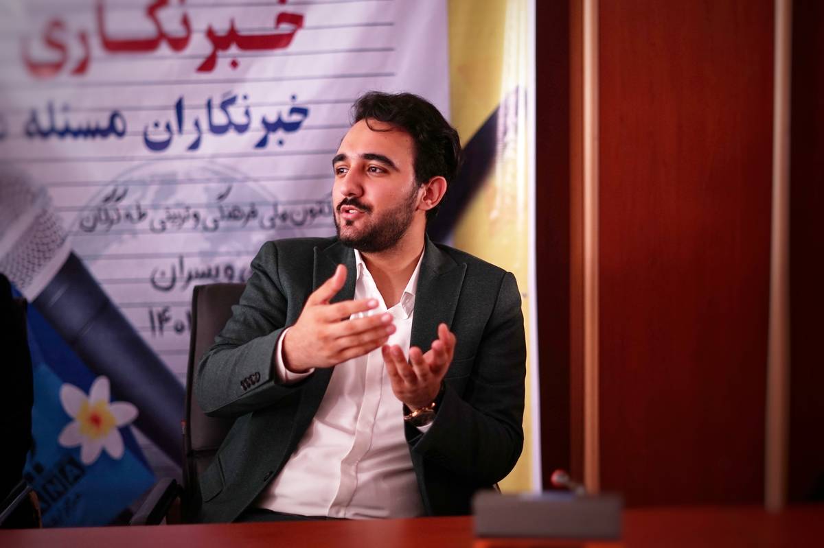 دو کلید مهم در خبرنگاری صحت و سرعت است