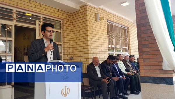 جشن سپاس معلم در دبیرستان قلم چی ۲