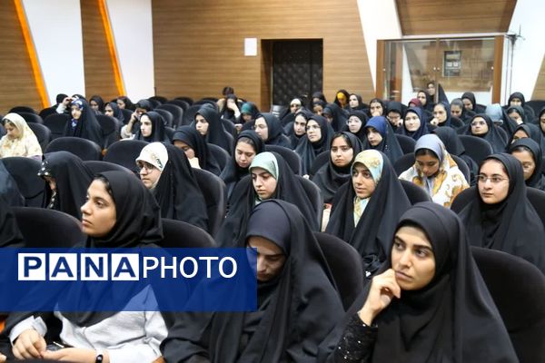 افتتاحیه جلسات جهاد تبیین معلمانه و گروه‌های پیشرفت مدارس