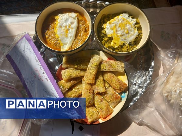 جشنواره غذاهای بومی محلی به‌مناسبت ایام‌الله دهه فجر در آموزشگاه علاقبندنیا ملارد