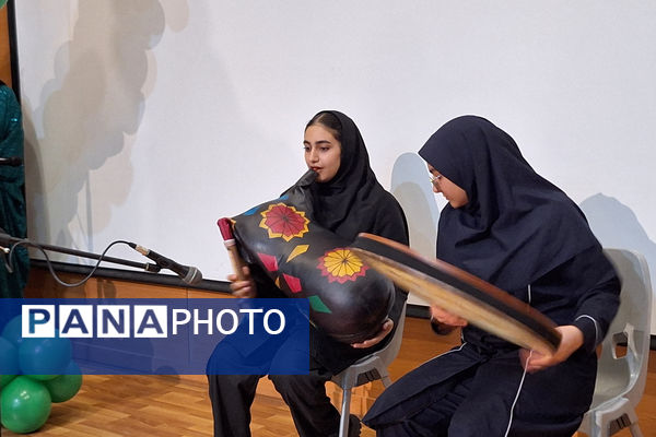 گردهمایی معاونان و مربیان پرورشی و جشن سپاس مربی ناحیه یک شیراز