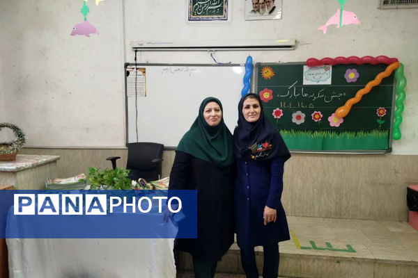 شروعی تازه با جشن شکوفه‌ها در دبستان حاج رحیم خالصی