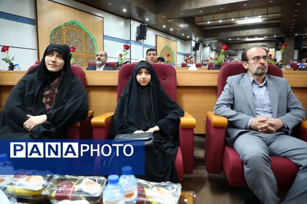 مراسم بزرگداشت استاندار شهید پرواز اردیبهشت در قم