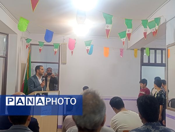 جشن جوانه‌های دبیرستان دوره اول نمونه دولتی پژوهش آشخانه