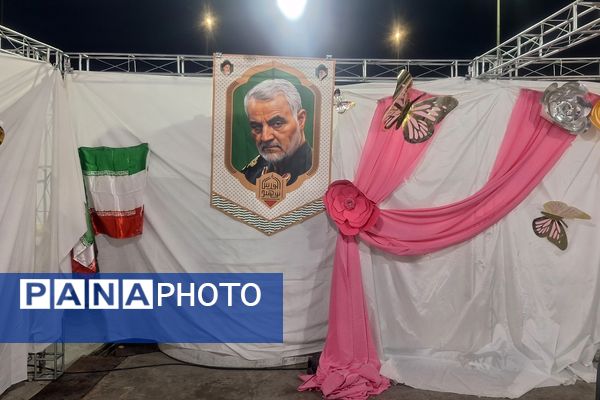 حال و هوای کافه شهدا در شب میلاد نبی اکرم(ص) و امام جعفر صادق (ع)