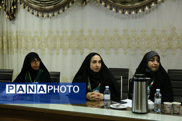 جلسه هم‌اندیشی مربیان پیشتازان استان آذربایجان شرقی