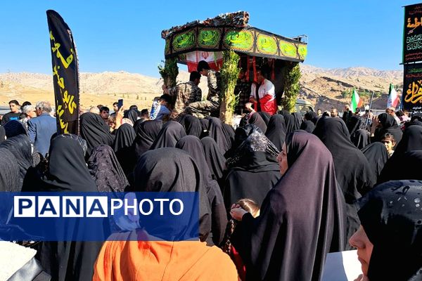 حضور پرشور مردم اَفرینه در آیین استقبال از شهید گمنام