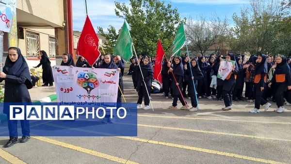 المپیاد ورزشی در مدرسه دین و دانش مرند 