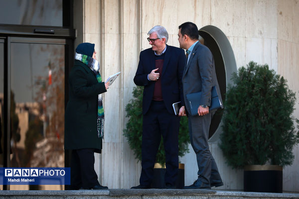 حاشیه جلسه هیات دولت