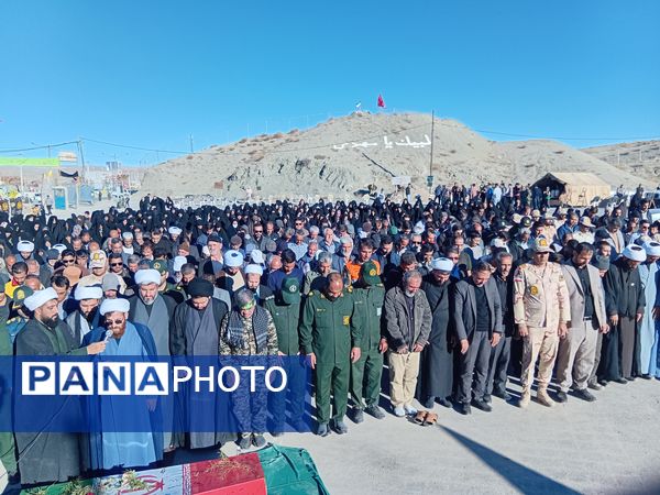 تشییع و تدفین شهید گمنام در شهر غلامان 