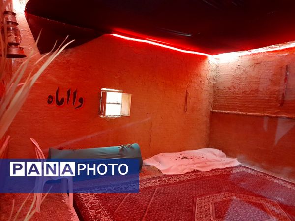 بازدید دانش‌آموزان تکتم از نمایشگاه ریحانه‌النبی