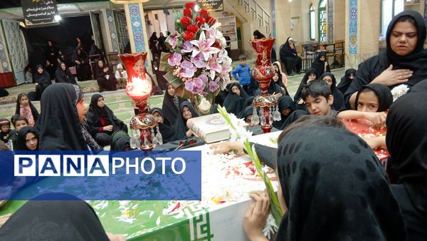 استقبال از شهید گمنام در مسجد امام حسین مجتبی (ع) محله سید میرزا