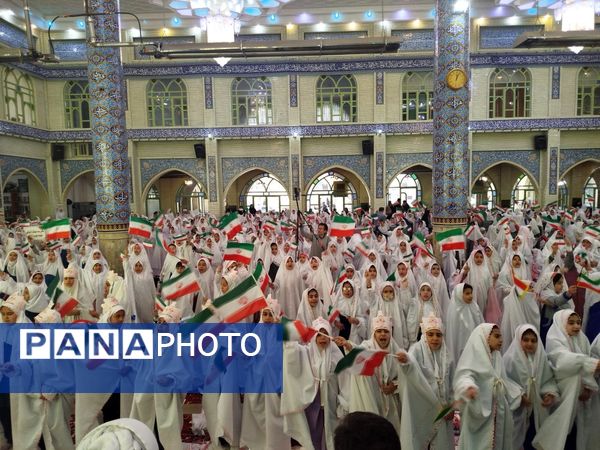 بزرگ‌ترین مراسم جشن تکلیف دانش‌آموزان پایه سوم ابتدایی شهرستان مراغه 