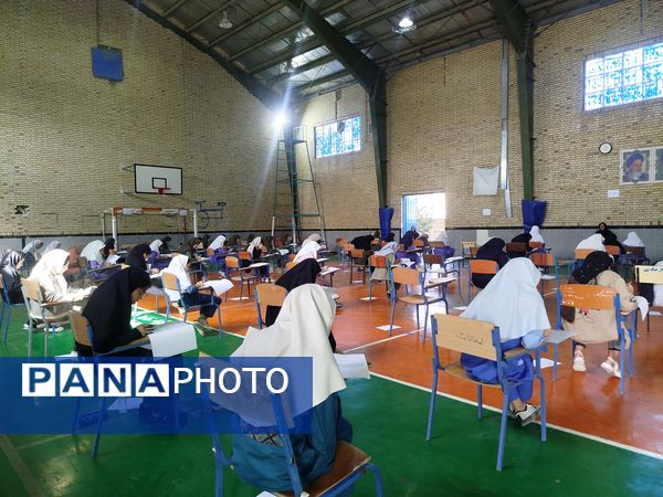 برگزاری آزمون ورودی مدارس تیزهوشان مقطع متوسطه اول در فاروج