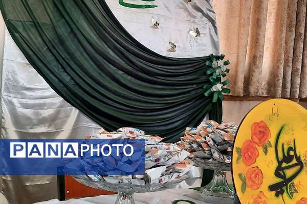 جشن میلاد مولود کعبه در دبستان  شهید بنی هاشمی رباط‌کریم