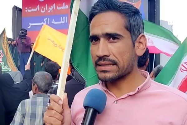 استقبال مردم بجنورد از بانوی شجاع رسانه ملی