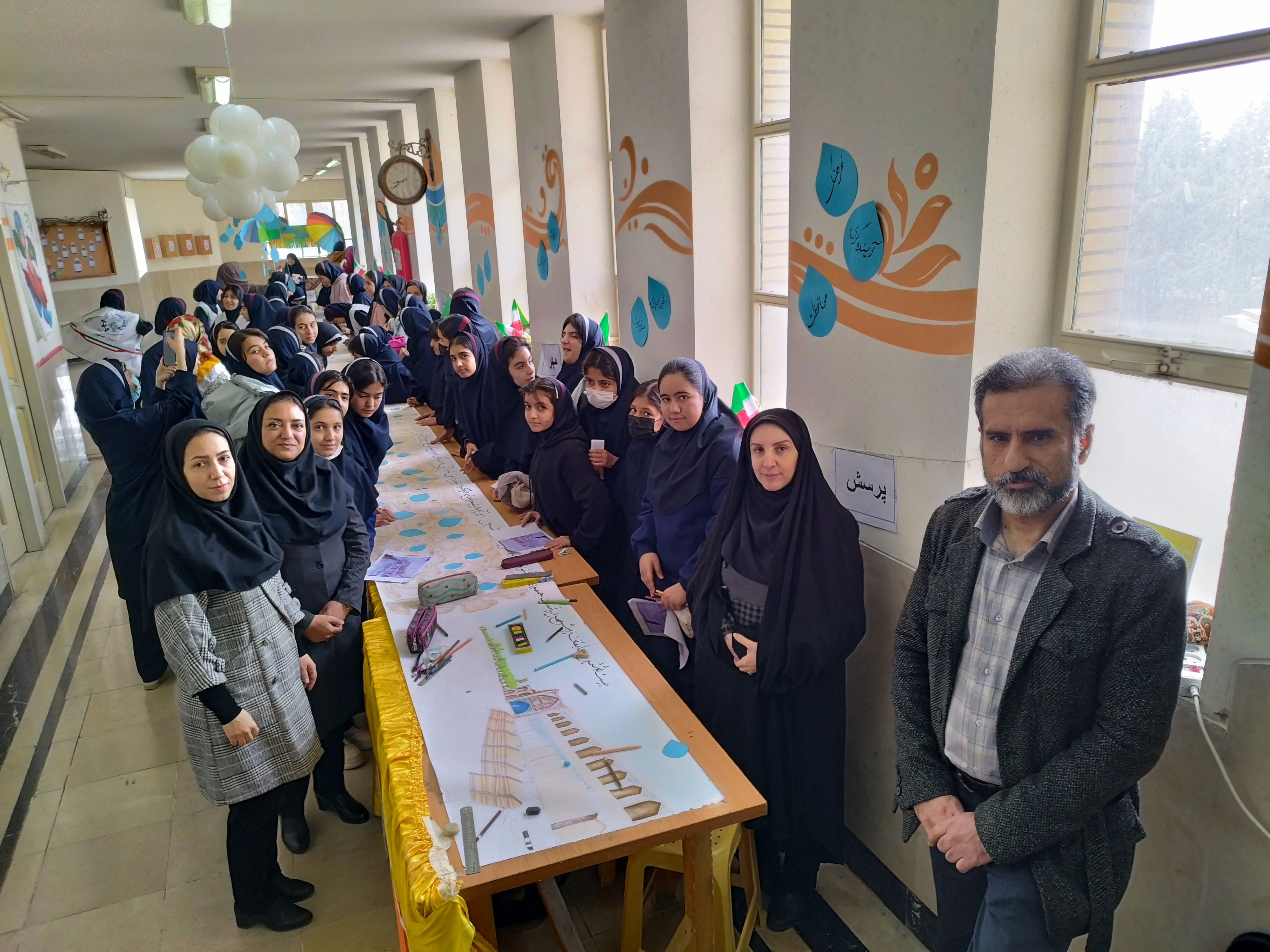 برگزاری هفته ماها در دبیرستان علامه جعفری ناحیه ۳