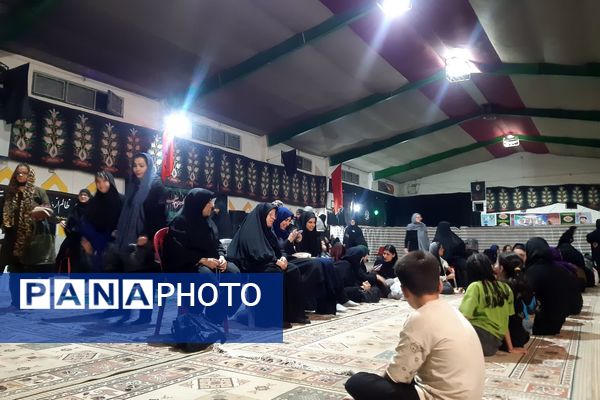شور حسینی در شب چهارم محرم 1404 در هیات فرهنگیان ناحیه ۳ شیراز 