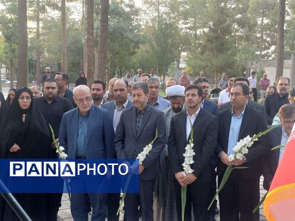 مدرسه متوسطه در مسیر ماندگار شهرک سیمرغ خورزوق به بهره برداری رسید