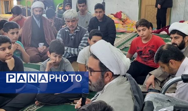 حضور پرشور دانش‌آموزان خلیل آبادی در مراسم معنوی اعتکاف