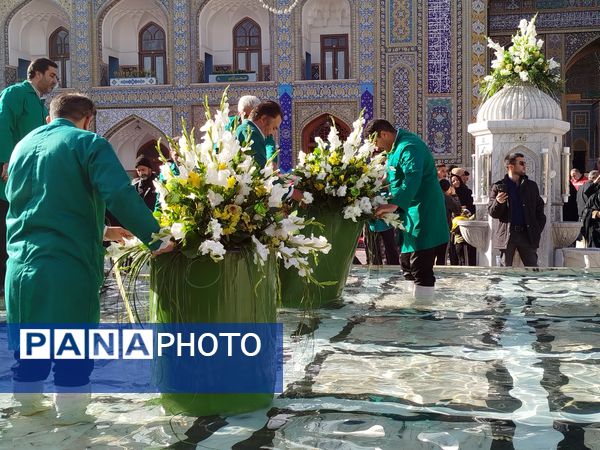 چراغانی دل‌ها در جوار بارگاه رضوی به مناسبت میلاد مولای متقیان  