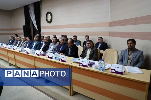 اجلاس مشترک مدیران و روسای نواحی و مناطق و شورای معاونان اداره‌کل آموزش و پرورش آذربایجان شرقی