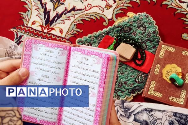 بازدید مسئولان آموزش‌ و پرورش از اعتکاف دختران در مسجد الزهرا(س) قیامدشت