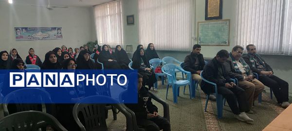 کارگاه آموزشی مربیان پیشتاز شهرستان ابرکوه