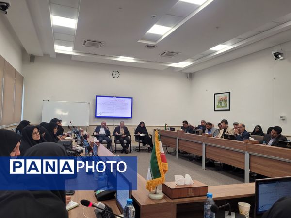 کارگاه توانمندسازی مدیران در ناحیه سه مشهد مقدس