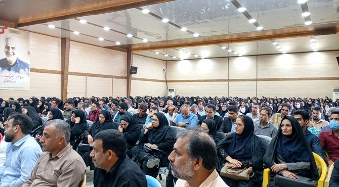 فرهنگیان عنبرآباد در مسیر آموزش های نوین