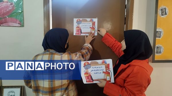 مانور زلزله با صحنه های واقعی در دبیرستان شاهد تکتم