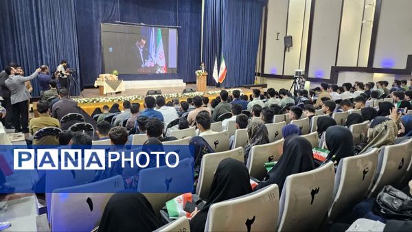 آیین استقبال از نودانشجو معلمان دانشگاه فرهنگیان 