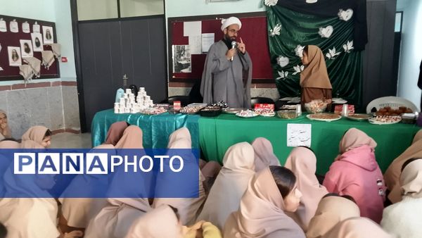 ایستگاه صلواتی دبیرستان حضرت آسیه(س) در ایام فاطمیه