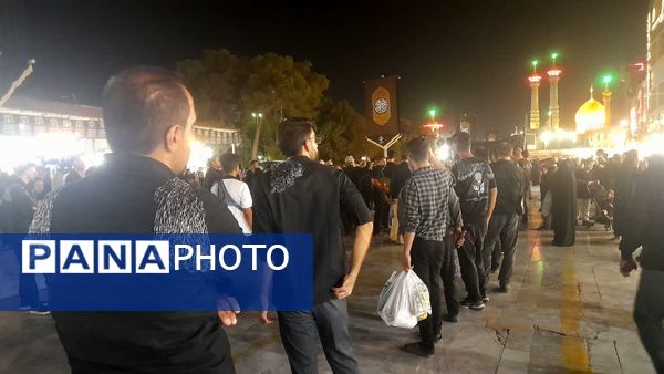 حرم حضرت معصومه(س) در شب شهادت برادر
