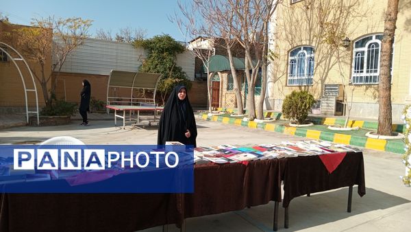  گرامیداشت هفته کتاب و کتابخوانی در شهر تربت حیدریه 