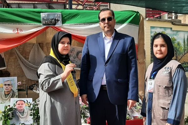 جشن جوانه‌ها ویژه دانش آموزان پایه هفتم در مدرسه حسن‌زاده اصفهانی ناحیه دو