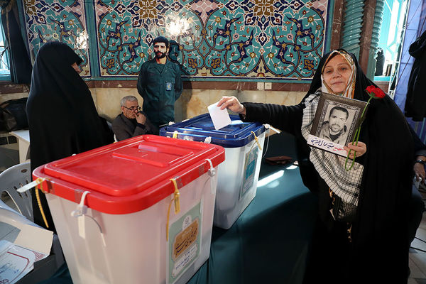 انتخابات 1402 در حسینیه ارشاد