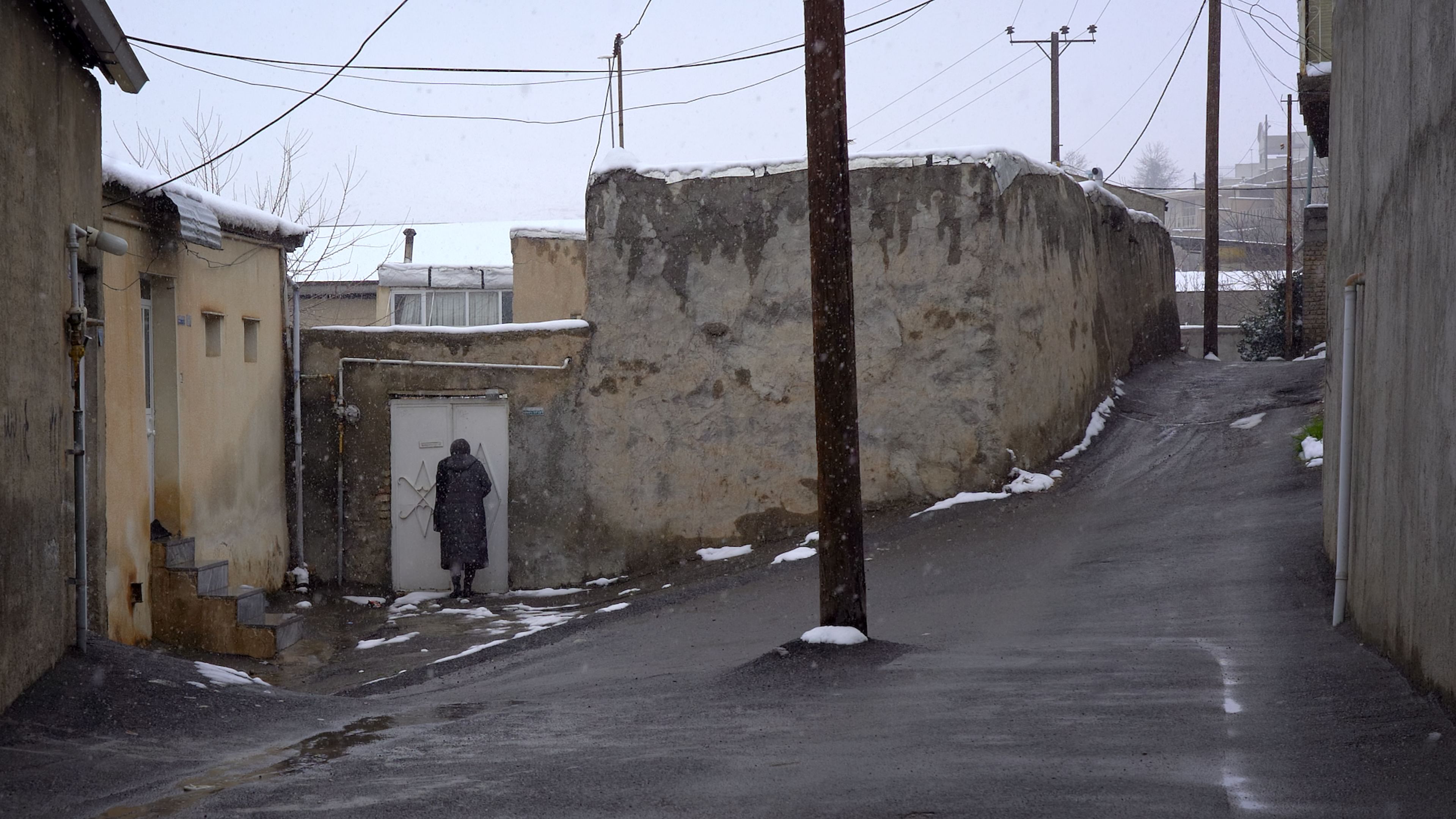 مستند «سمیرا» راهی جشنواره سینما حقیقت شد / روایت واقعی غلبه یک زن بر اعتیاد، خودکشی و طلاق