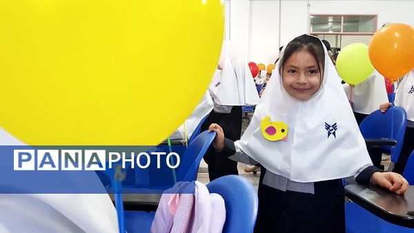 جشن شکوفه‌های دبستان دخترانه سما شیروان 