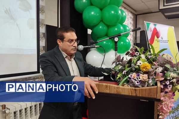 گرامیداشت هفته پژوهش در کهریزک 