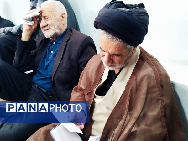 مجلس عزای حسینی در حوزه علمیه امام صادق (ع) کاشمر