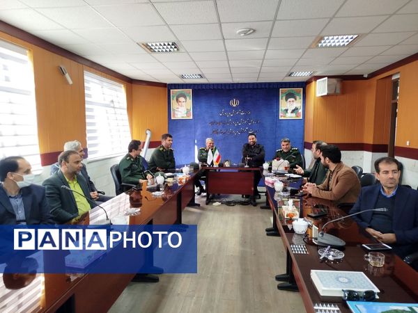 جلسه تودیع و معارفه فرمانده بسیج دانش‌آموزی شهرستان کاشمر 