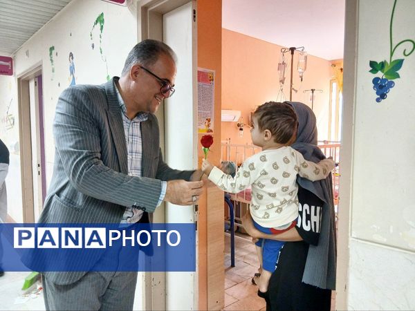 بازدید مسئولین کاشمر از بخش اطفال بیمارستان حضرت ابوالفضل (ع)